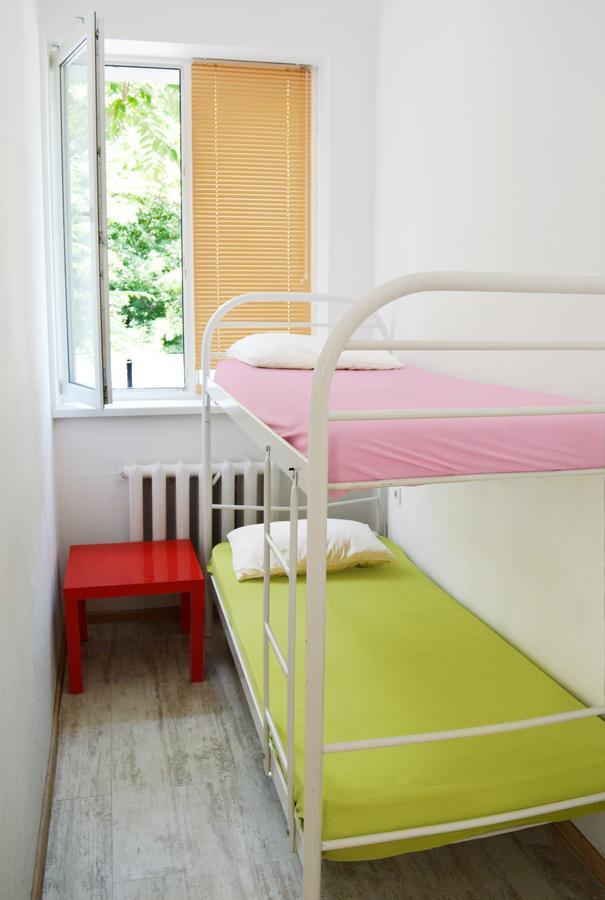 Hostel Vokzal 키예프 호스텔 침대 사진